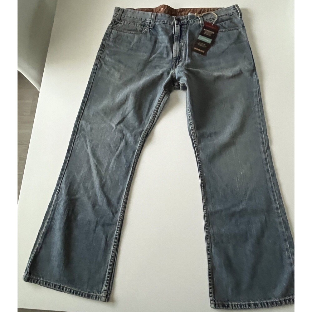 NWT LEVI’s AUTHENTICS SIGNATURE Mens 40 x 30 Dark Wash Blue Jeans Low Boot Cut
